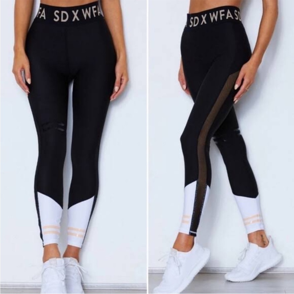 Sarah’s Day Leggings